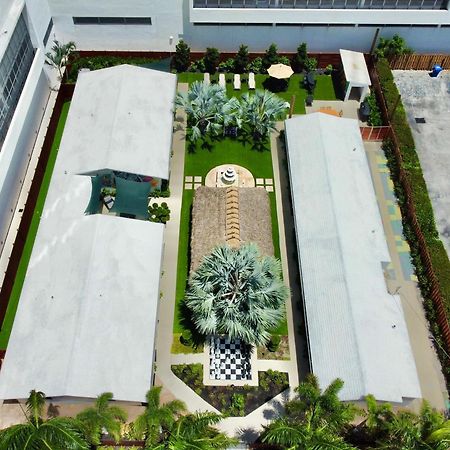 フォート・ローダーデール The Freedom House • Urban Oasis • Eclectic Retreatヴィラ エクステリア 写真